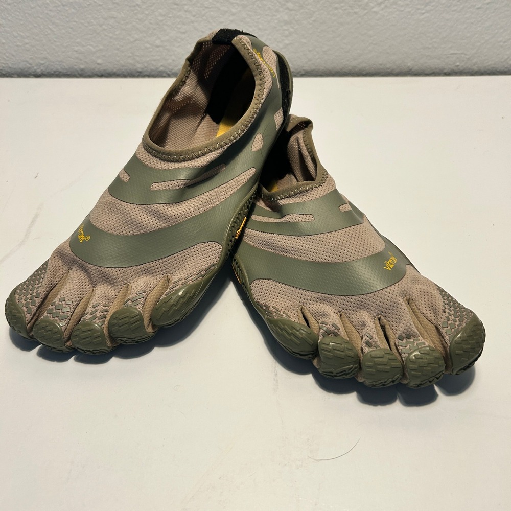 Vibram FiveFingers EL-X Mens 9.5-10 Khaki Green Minimalist Toe Shoes 18M0101